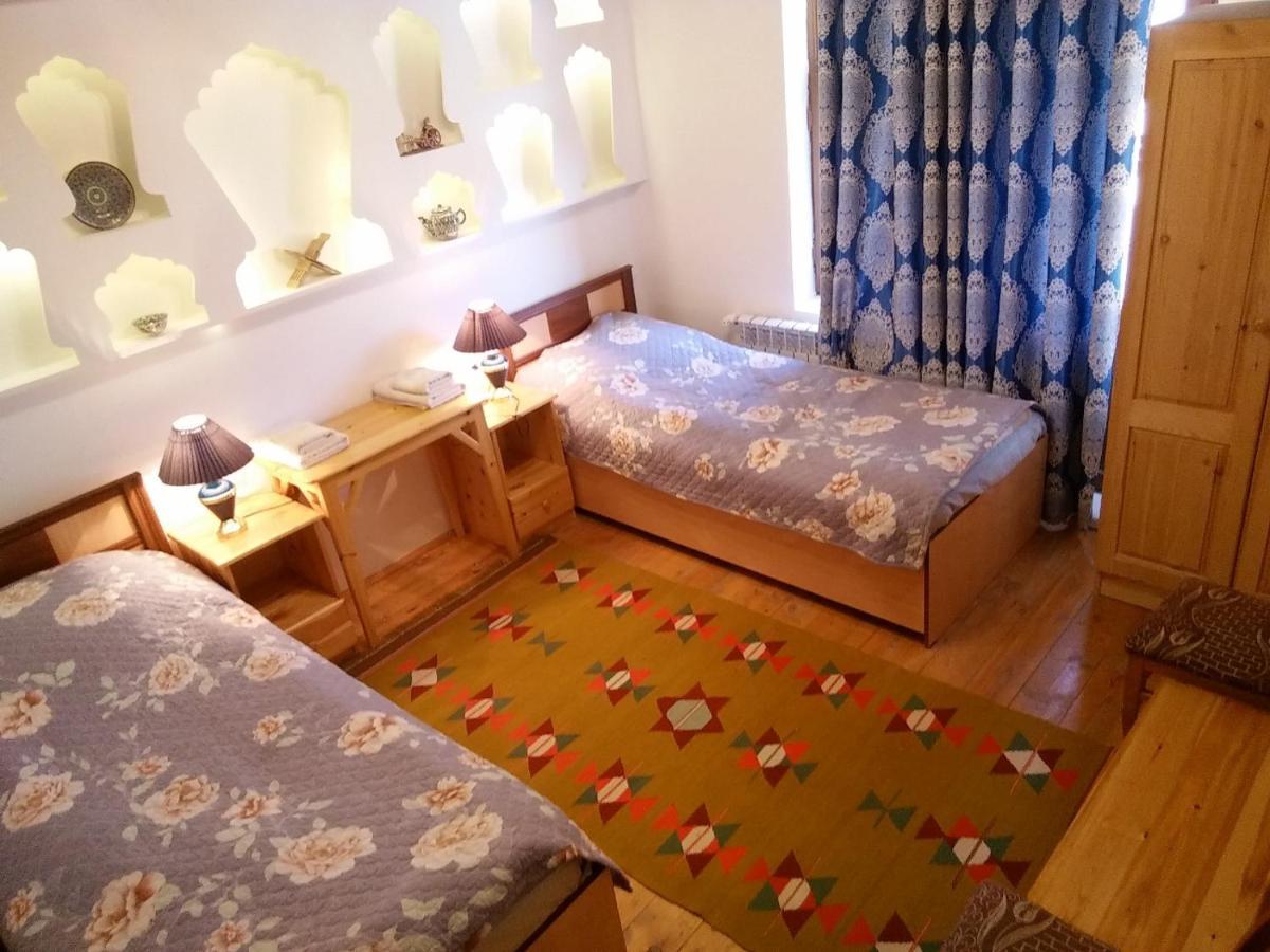 Meros B&B Khiva Esterno foto