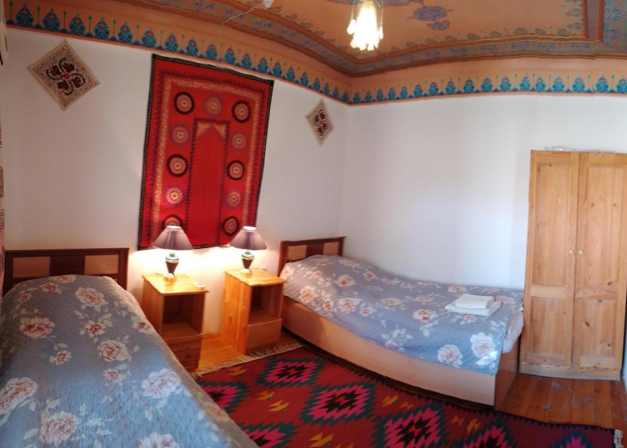 Meros B&B Khiva Esterno foto