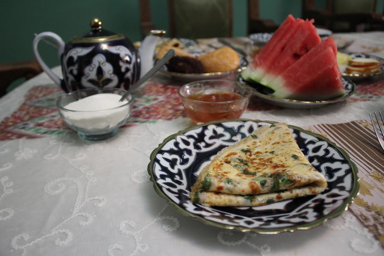 Meros B&B Khiva Esterno foto