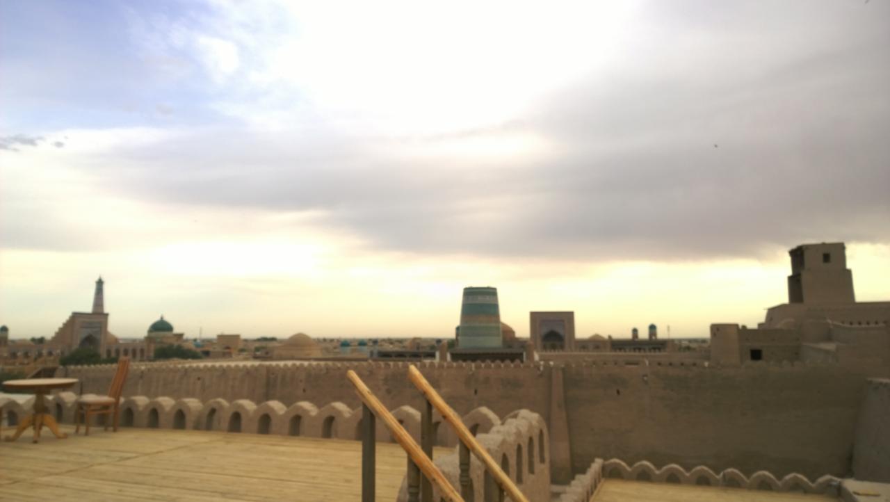 Meros B&B Khiva Esterno foto